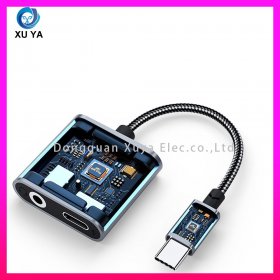 Type-C 转 3.5mm 二合一音频充电线