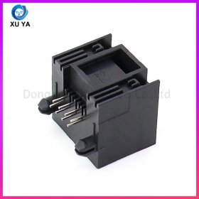 RJ45 卧式 90 度全塑网口插座 8P 插板母座