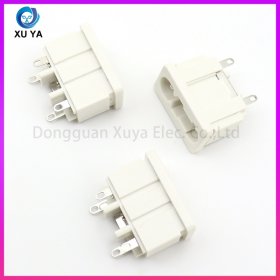 白色三针四脚 AC 电源母座 IEC 三孔连体