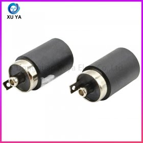 DC083C 立式 DC 电源插座
